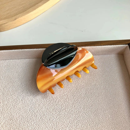 1Pc Elegant Vintage French Hair Clip Two-Tone with Wood Grain & Marbled Design Perfect for Casual Daily Dressing Cute Hair Cl