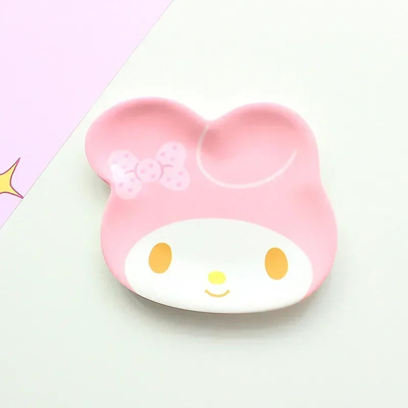 Anime Kawaii Hello Kitty Big Head Plate. Super Cute Plate Is Designed for Girls. It's a Charming Addition to Any Kitchen or H