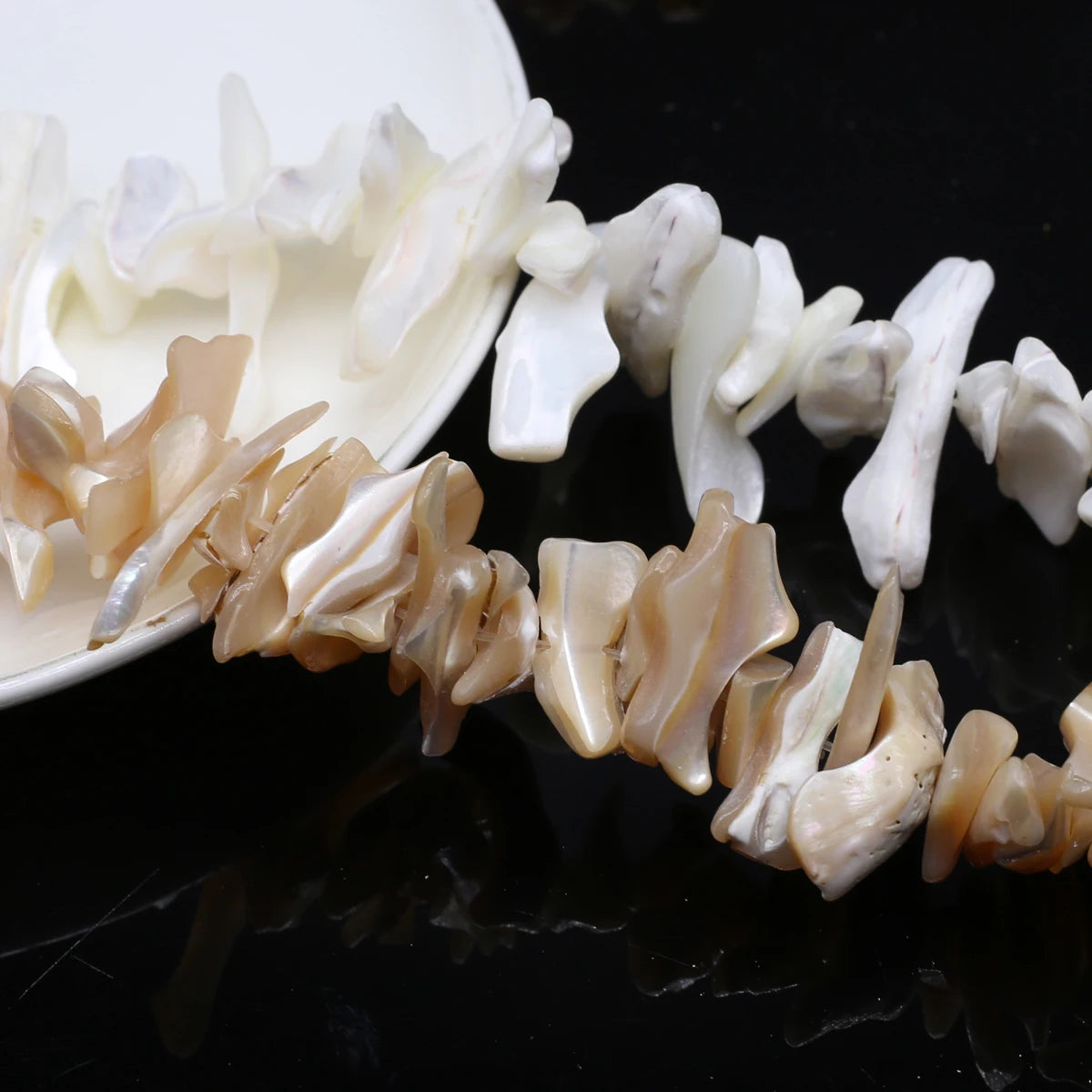Natural Freshwater Shell Beading 18-25mm Irregular White Shell Loose Beads for Jewelry Making DIY Necklaces Bracelet Accessor