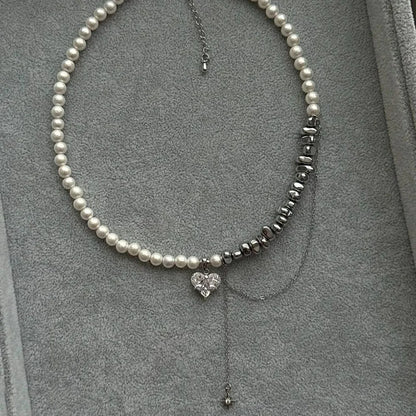 New Irregular Choker Vintage Tassels Zircon Heart Pendant Necklace For Women Female White Imitation Pearl Chain Valentine's G
