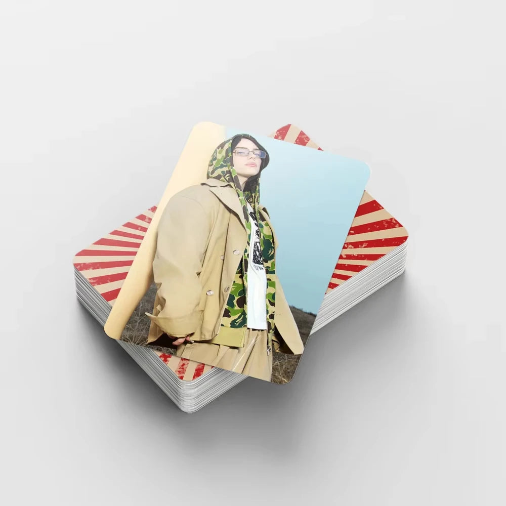 92Pcs European and American Billie Eilish style Mini Celebrity Photo Cards, Fan Collectible Cards, Postcards, LOMO Cards
