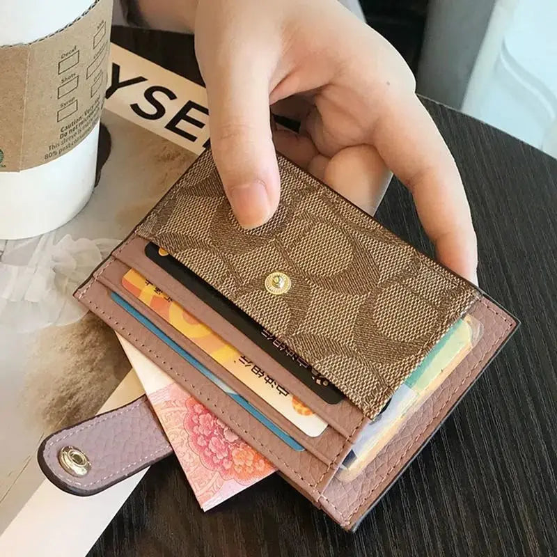 2026 New Monogram Ultra-thin Ins Style Card Holder Fashion Mini Short Envelope For Women Appliques ID Wallet Credit Card Purs