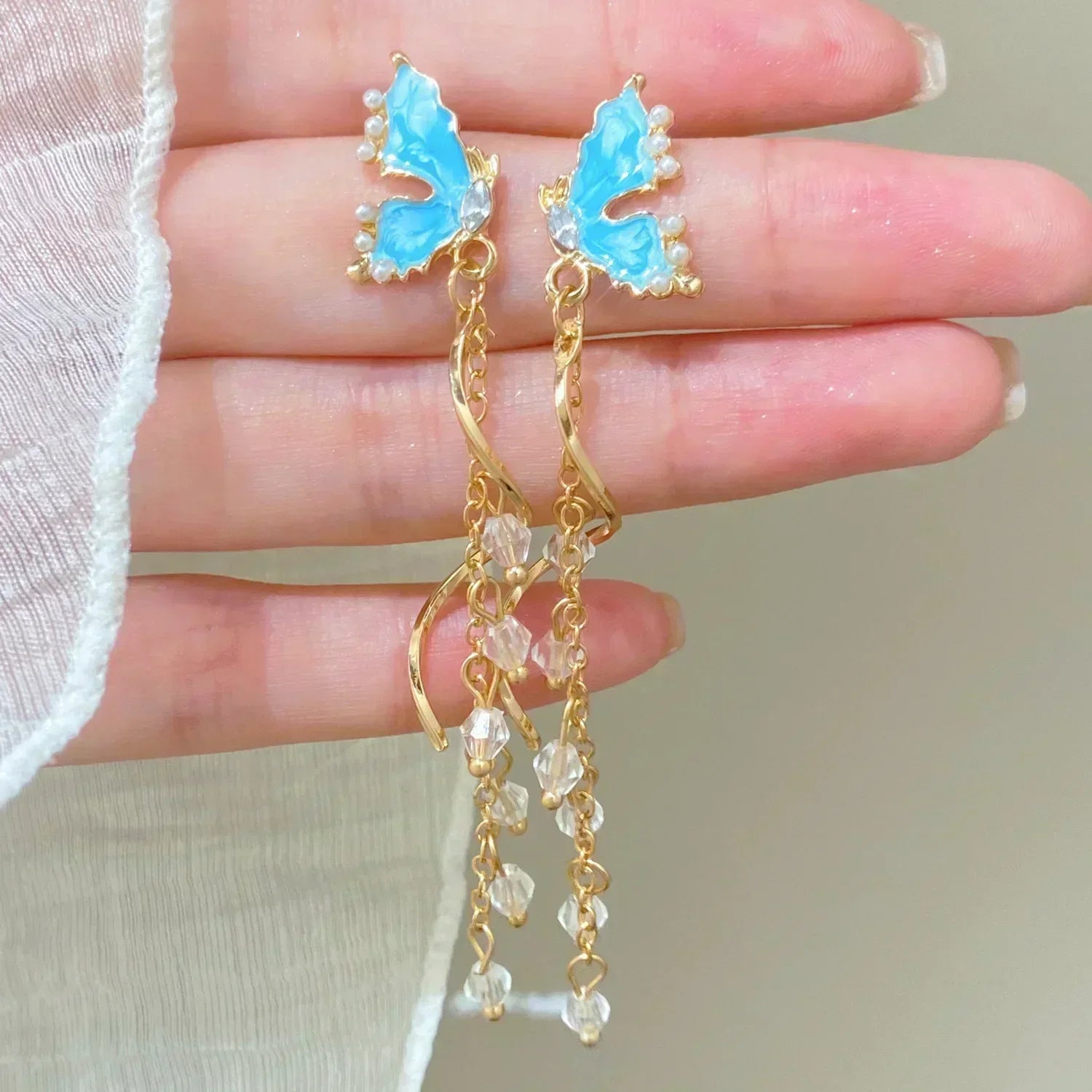 Vintage Geometry Irregular Eardrop Personality Asymmetry Dripping Oil Earrings for Women Fashion Daily Commuting Jewelry Gift