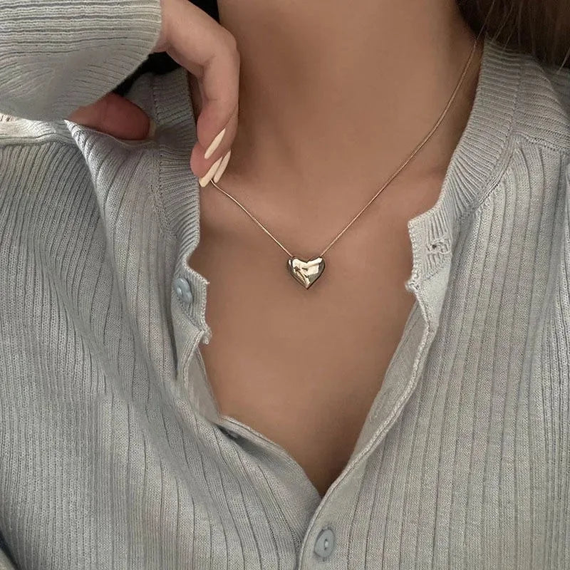 LATS Vintage Love Heart Pendant Necklace for Women Trend Silver Color Metal Chain Collar Choker Party Jewelry Birthday Gifts 