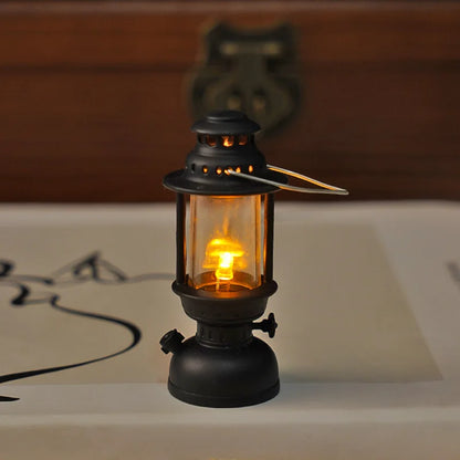 Dollhouse Mini Led Retro Glowing Pony Lantern Simulation Cande Light Night Light Dolls Miniature oil light Lamp Home Decor To
