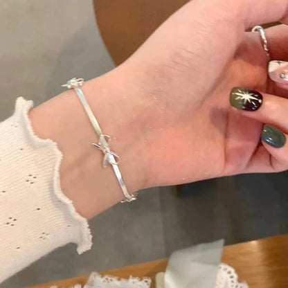 Zinc Alloy Bracelet Sparkling Zircon Flower Bracelet Handmade Bracelet Alloy For Daily Wear Fashion Accessory Party - bow A