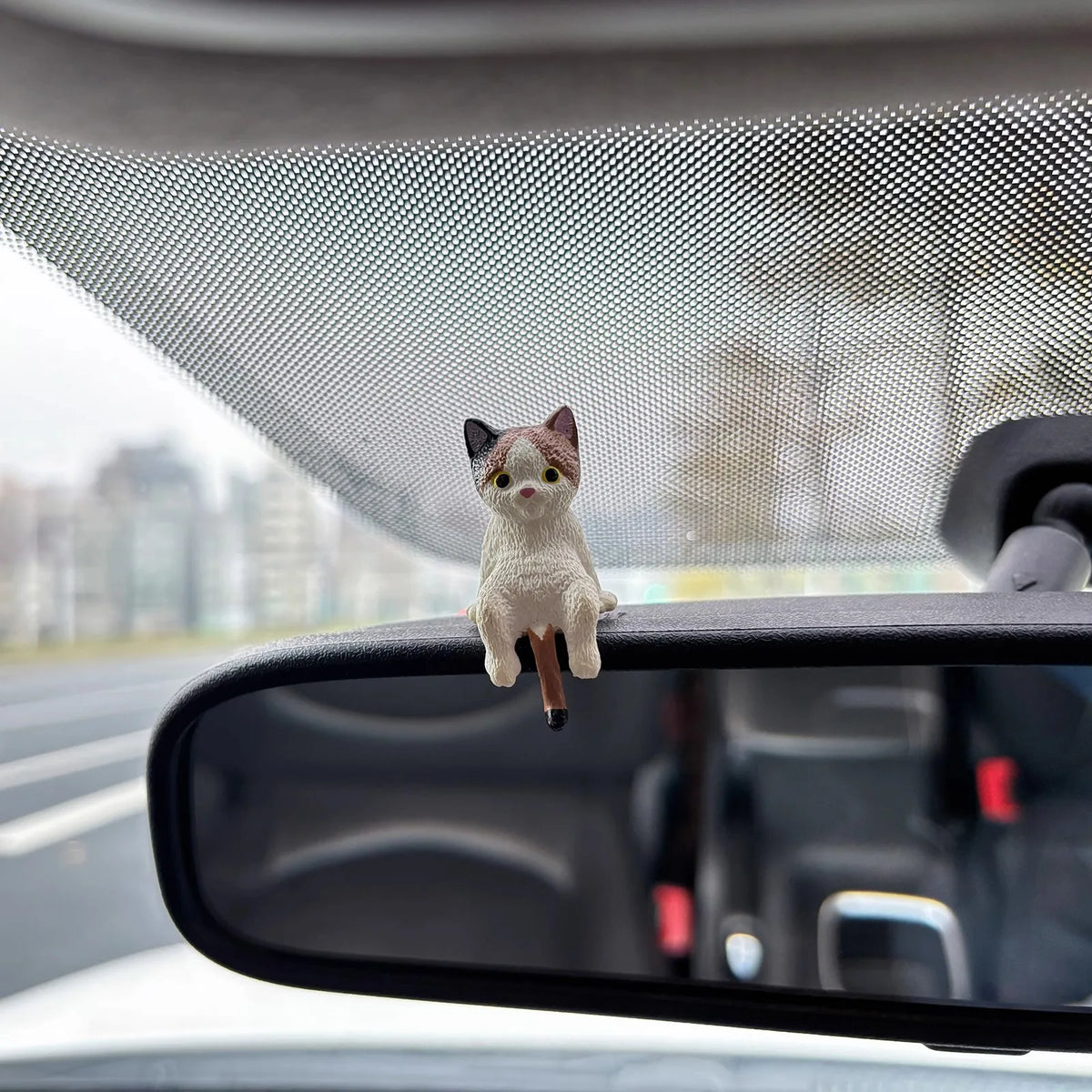 Figurine Car Cats Ornaments Center Console Decoration Sleeping Kitten Dashboard Screen Rearview Ornaments Figurine Car Orname