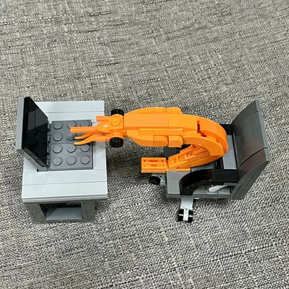 MOC Building block shrimp model figurines, puzzle assembly, boys and girls randomly mixing, Internet celebrity creative parod