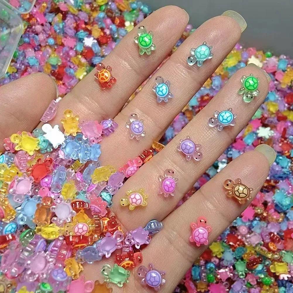 100Pcs Mini Resin Turtles Glow in The Night Turtle Miniatures Multi-Function Small Animals Figures for DIY Fairy Garden Decor