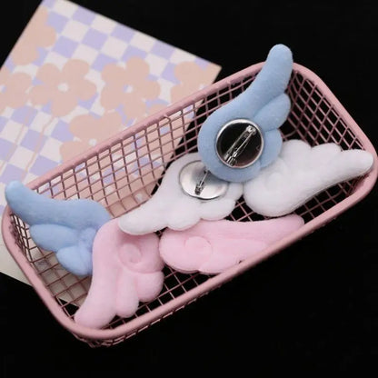 5/1Pairs Small Angel Wings Brooch Japanese Plush Angel Wings Brooch Badge Sweet Pin Doll Cosplay Y2K Fluffy Angel Wing Bag De