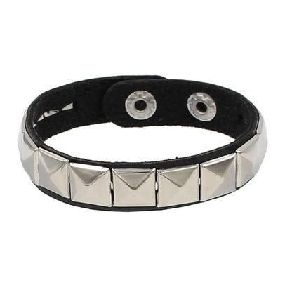 2023 New Gothic Punk PU Leather Bracelet 3 Row Cuspidal Spikes Rivet Chains Bracelet For Women Men' Friends Jewelry