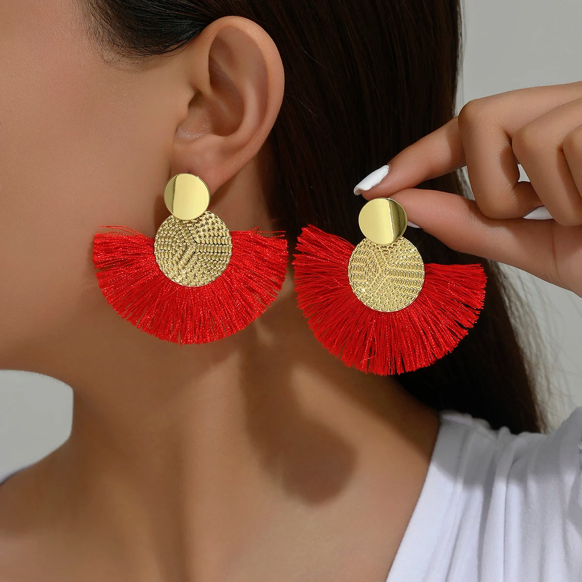 Fashion Bohemian Big Tassel Dangle White Fringe Female Earrings Drop Earrings for Women Statement Wedding Jewelry - red