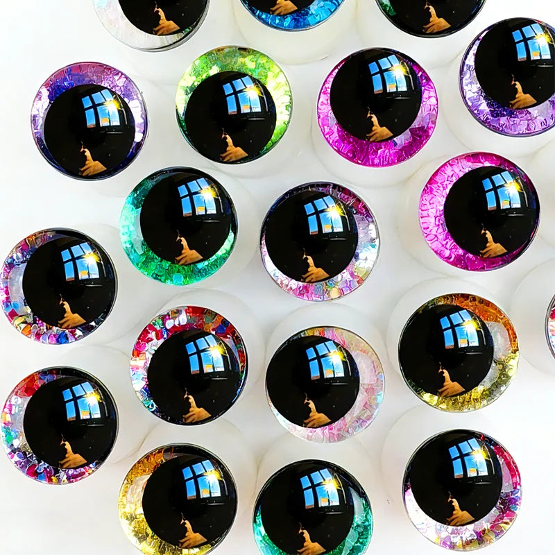 20 unique "eye" toys, available in 14-20mm sizes, 3D cartoon-shaped flashing eyes, safe type of eyes for DIY crafting.