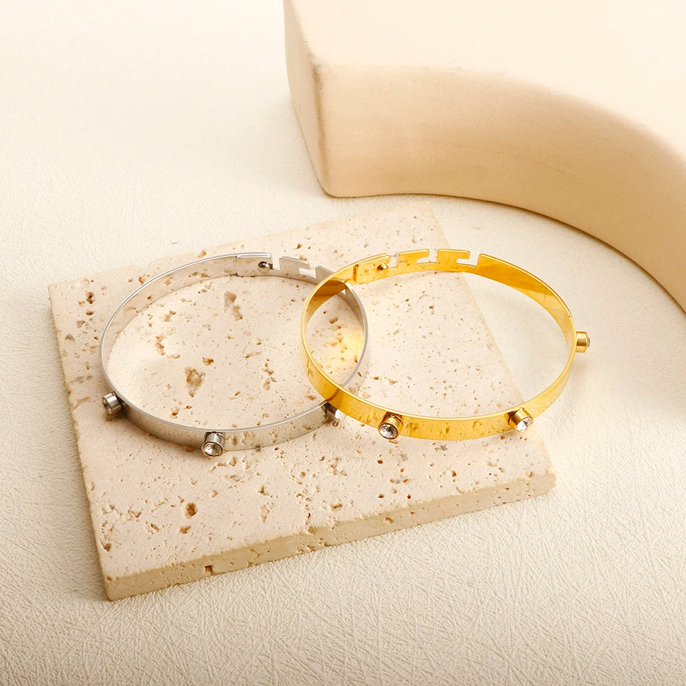 Fashion Simple Stainless Steel 3 Crystal Bracelet Bangle