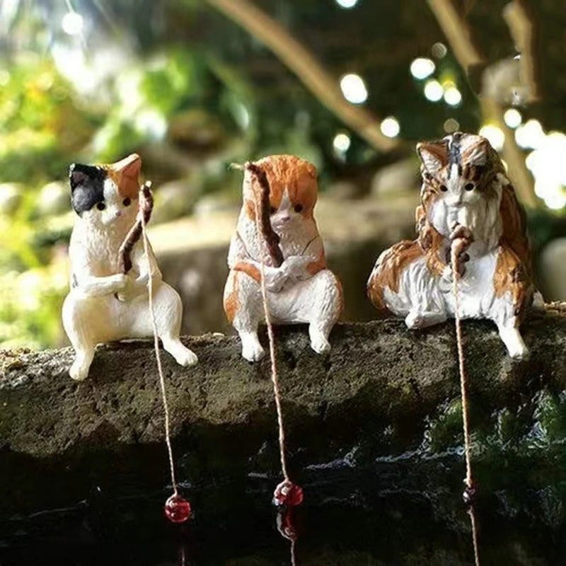 Fish Landscaping Fishing Cat Ornaments Mini Resin Figurine Cartoon Cat Statue for Home Office Aquarium Decoration