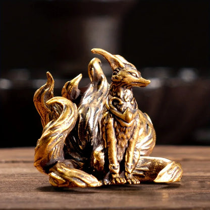 1pc Solid Brass Seven-Tailed Fox Figurine Vintage Anime-Themed Collectible Keychain Ornament