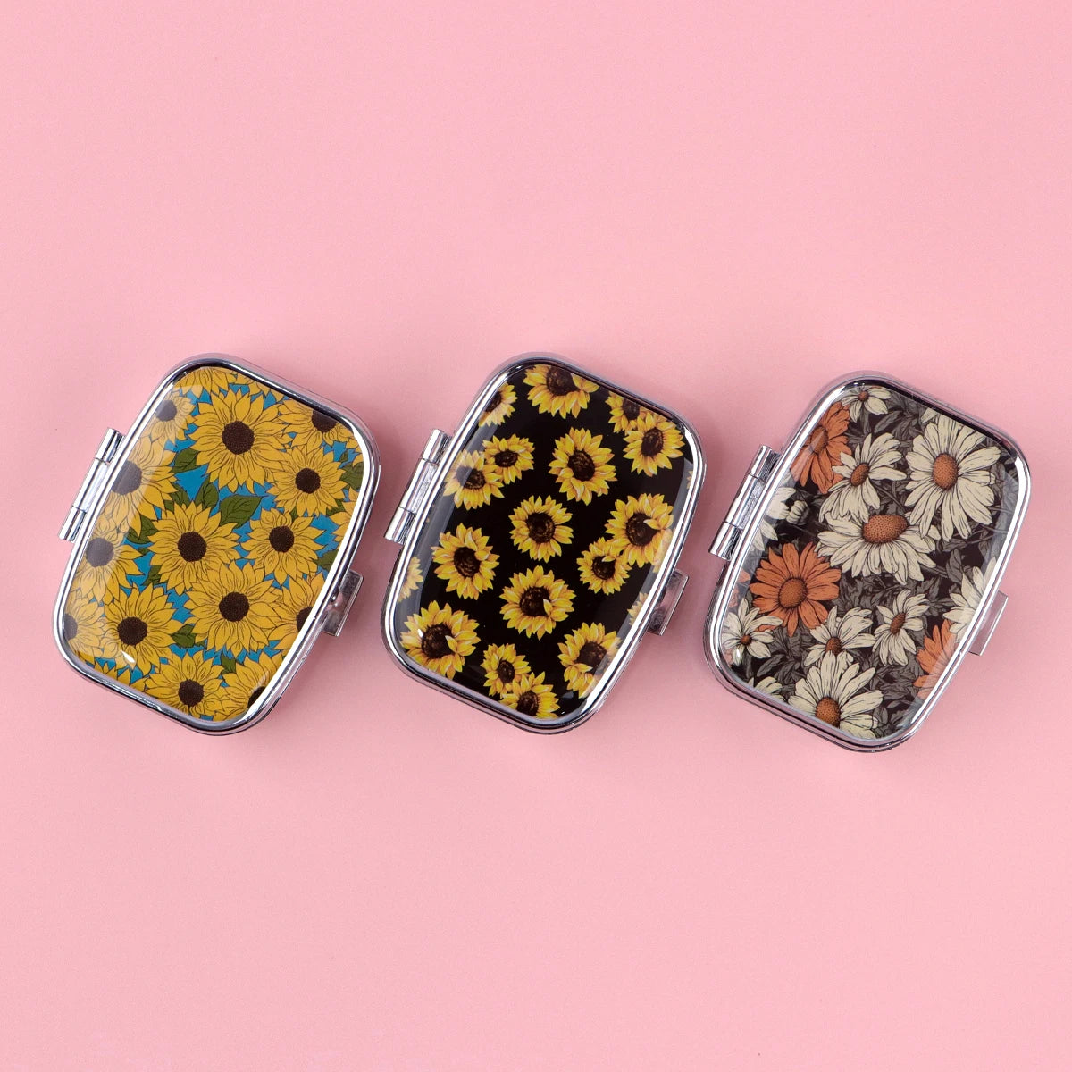 Van Gogh Art Mini Pill Box 2-Compartment Medicine Pill Organizer Household Portable Medicine Storage Box Travel Jwelery Gift