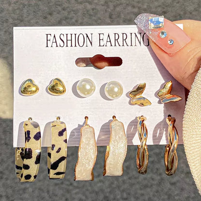 Fashion Geometric Hoop Earrings Set for Women Vintage Bohemian Pearl Gold Color Round Earring Punk Daily Wear Jewelry Gifts 2