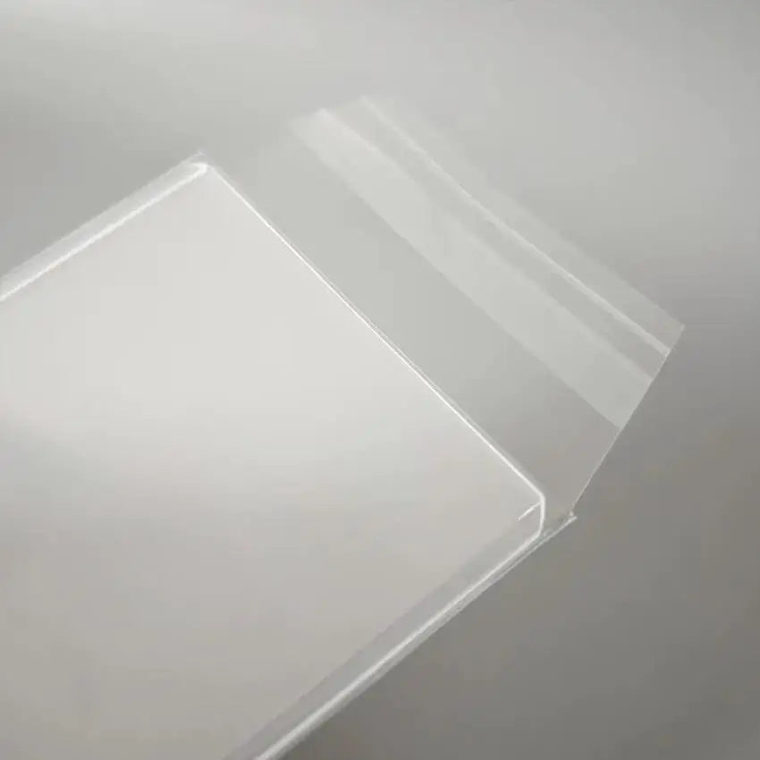 100PCS Clear Magnetic Card Holder Protective Film Hard Plastic Card Sleeves 35PT-100PT Waterproof Protector For Game Photo Ca