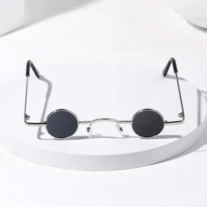 Vintage Rock Punk Man Sunglasses Classic Small Round Sunglasses Women Wide Bridge Metal Frame Black Lens Driving Eyewear - si