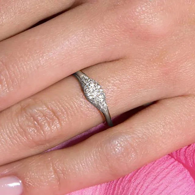 Dainty Minimalist Stacking Ring For Women Trend Cubic Zircon Gold Color Crystal Finger Accessories for Female Jewelry Gift R7
