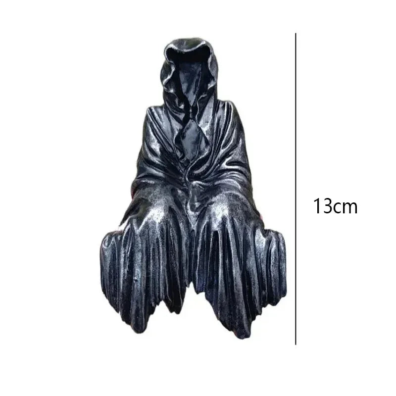 Black Clothes Mysterious Master Ornament Horror Black Robed Night Walker Gothic Sitting Resin Craft Ornament Desktop Decorati