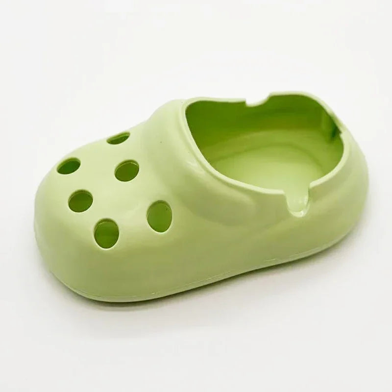 Creative Cute Hole Shoe Ashtray, Flame Retardant PP Material+anti Fly Ash, Suitable for Home/office/hotel Panoramic View