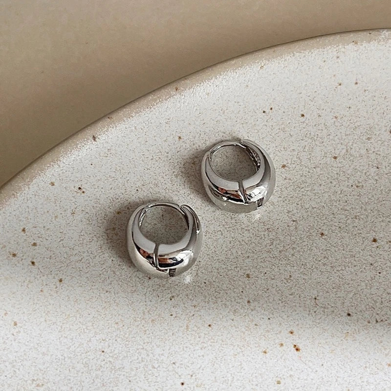 925 Sterling Silver Round Stud Earrings for Women Simple Inlaid Design Hoops Earrings Wedding Party Jewelry Accessories Gifts