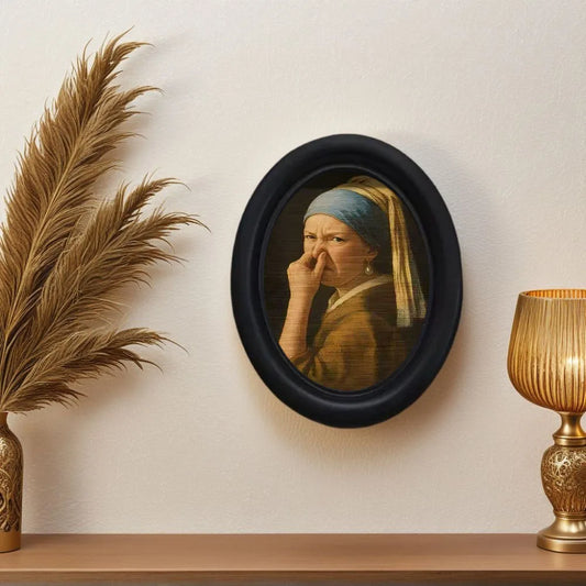 1 Piece of Mini Girl Wall Decor with a Quirky Design, Framed Decorative Painting with Funny and Exaggerated Expressions, Wood