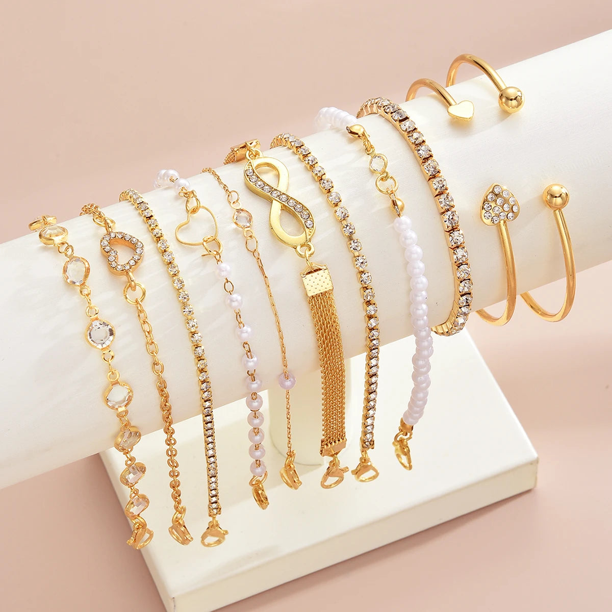 11 Pcs Boho Pearl Crystal Heart Infinity Sign Bracelets for Women Vintage Elegant Gold Color Bracelets Sets New Vacation Jewe