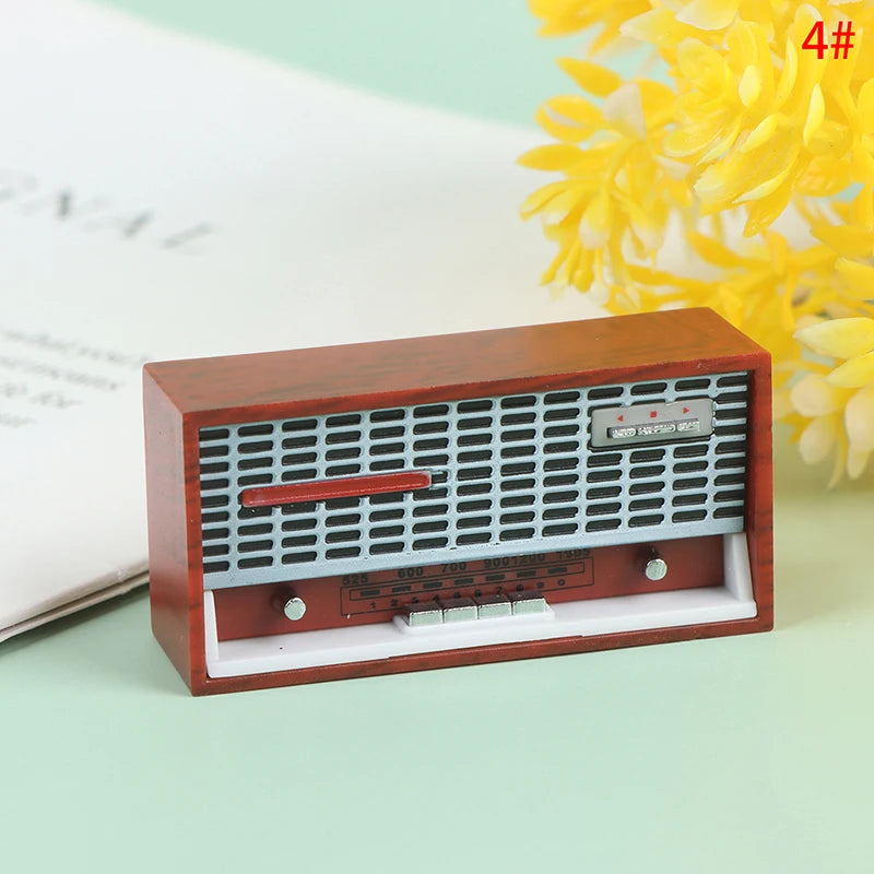 Cute 1/12 Scale Miniature Dollhouse Vintage Radio / Mini Tape-recorder Model Doll House Furniture Decoration Accessories Toy 