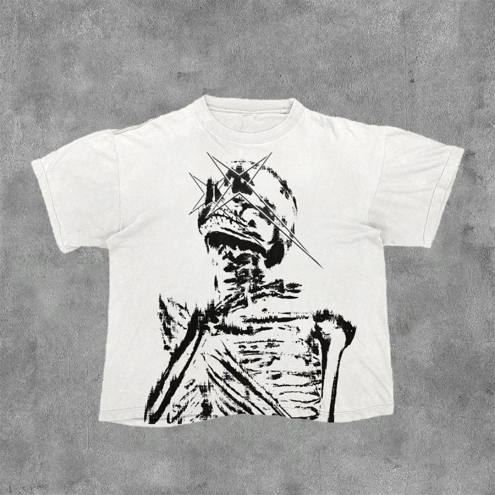 Vintage Dark Centipede Skeletal Graphic Cotton Print T-shirt Men Y2K Summer Short Sleeves Oversize T-shirt Women Casual Tee T