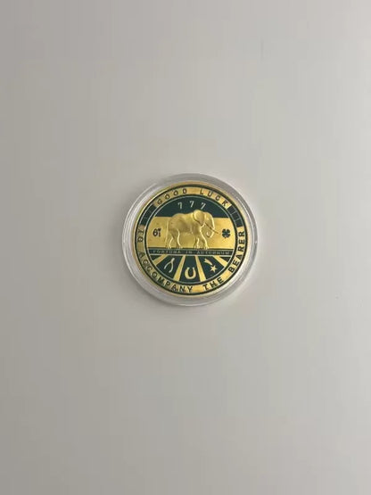 Lucky Four Leaf Clover Painted Coin 4cm Round Metal Souvenir Challenge Commemorative Coin for Home Decor