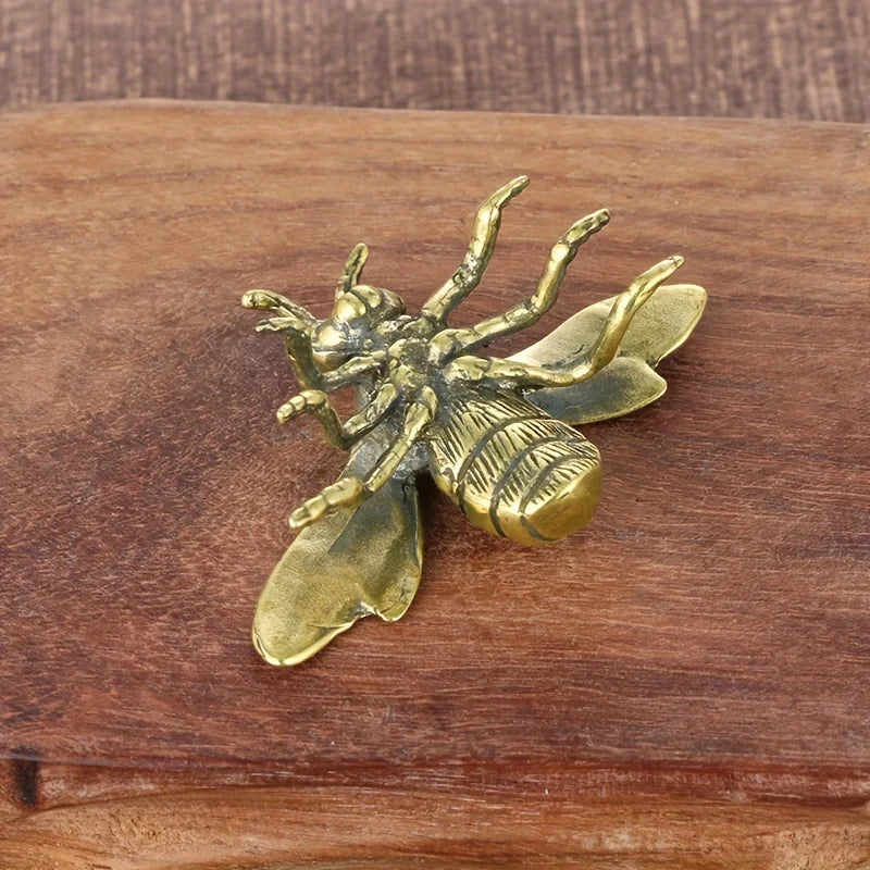 1pc Solid Brass Bee Statue Ornaments, Creative Antique TeaPot Statue Craft, Copperware Study Office Decor, Gifts Crafts Colle