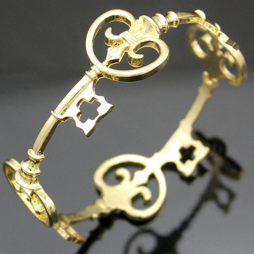Vintage Victorian Skeleton Key Bracelet Women Man Fashion Lucky Cuff Bangle Anime HipHop Punk Charm Jewelry Creative Accessor