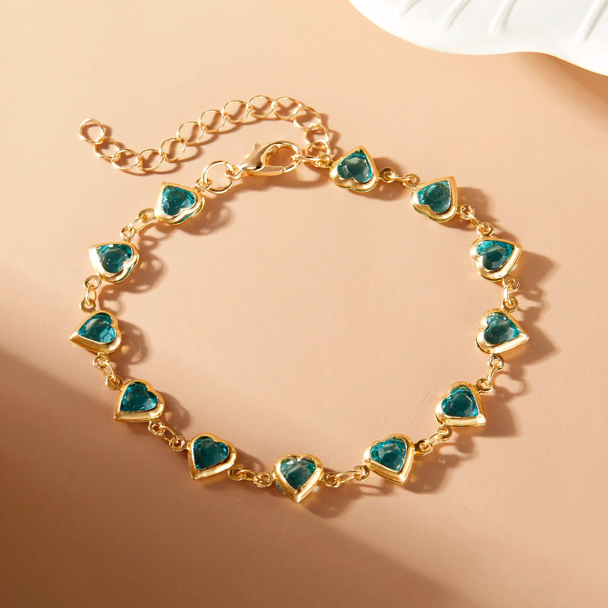 Elegant Red Crystal Zircon Metal Chain Bracelets for Women Colorful Heart Bracelets Party Wedding Wrist Charms Jewelry Gift -