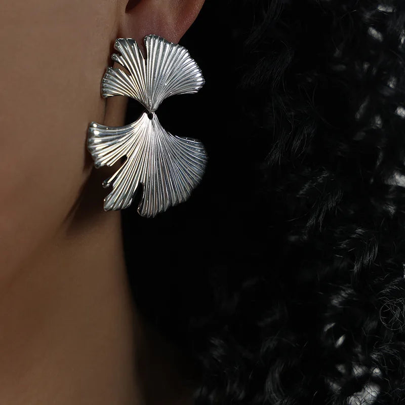 Vintage Gold Color Flower Stud Earrings for Women Simple Geometric Statement Earrings Party Gifts сережки женск - Silver D