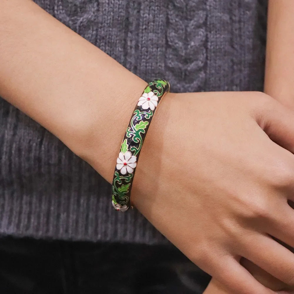 Traditional Vintage Cloisonne Bangle Chinese Classic Hollow Out Flower Bangle Vintage Ethnic Women's Hand Bracelet Jewelry Gi