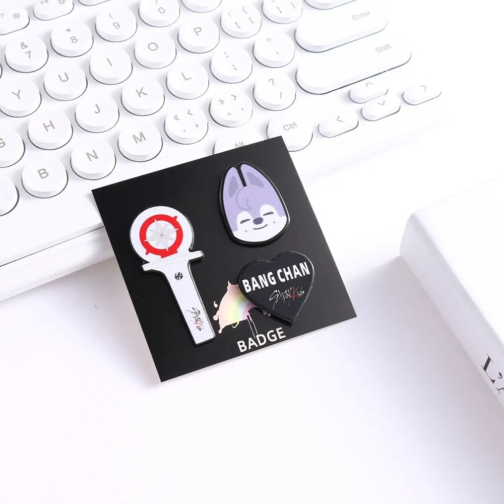Stray kids mini brooch decoration accessories three piece set SKZOO mini animal bag clothing personalized decoration brooch -
