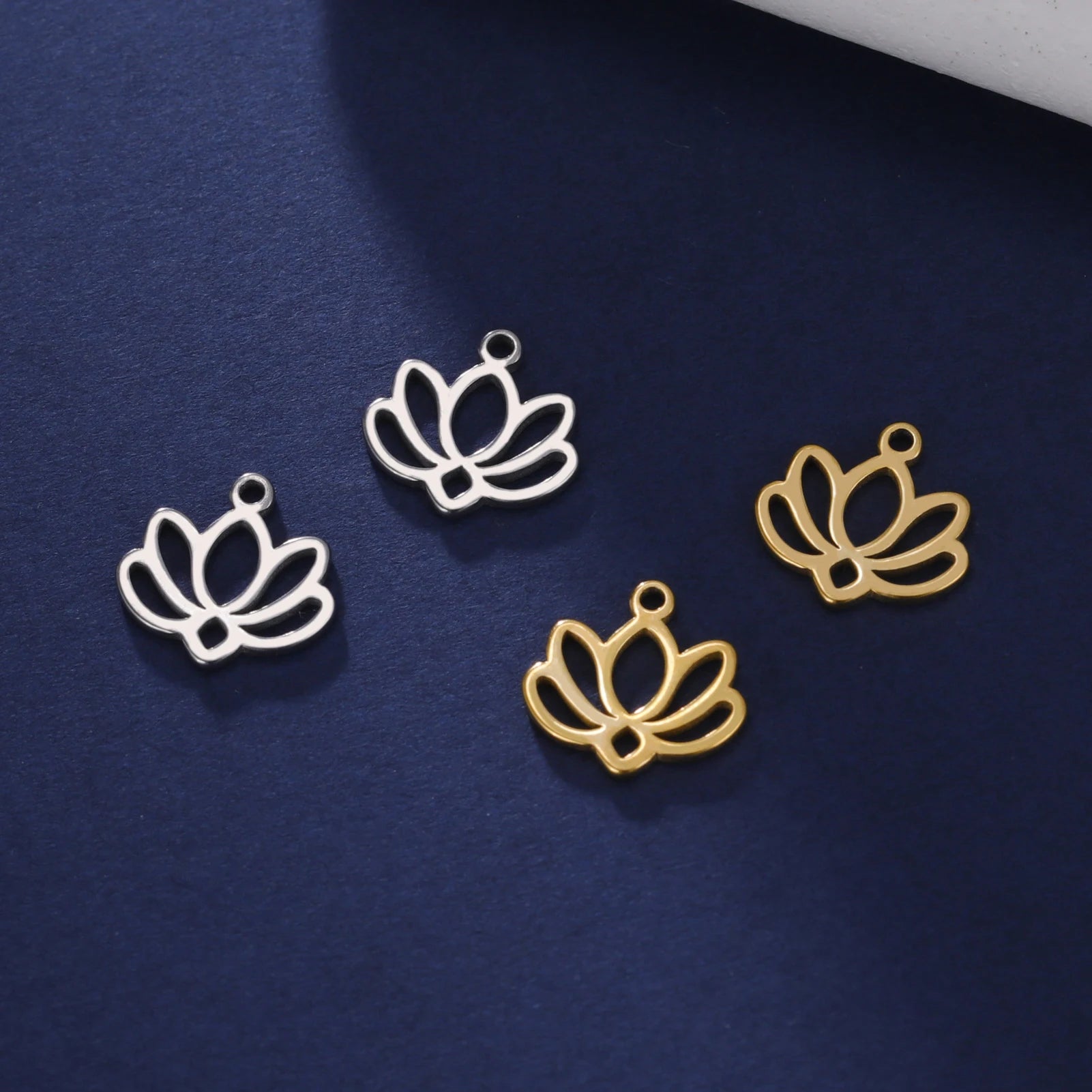 Teamer 5pcs/lot Stainless Steel Charms for Jewelry Making Bear Leaves Stars Pendant Mini Charm Bracelet DIY Accessories Hot S