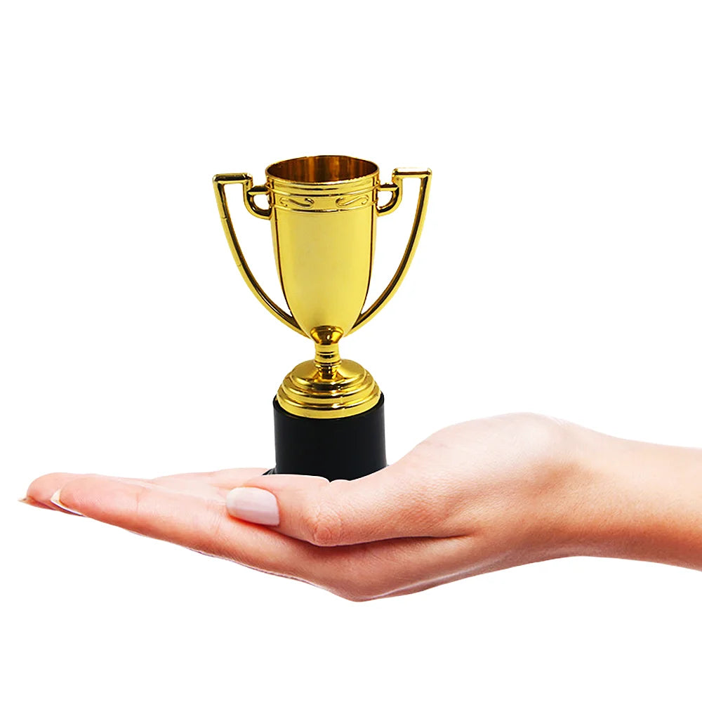6/12 PCS Kindergarten Party Awards Plastic Trophy Honor Golden Trophy