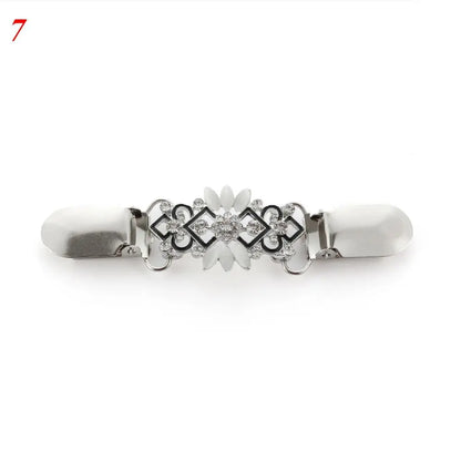 Women Carved Flower Cardigan Sweater Blouse Shawl Clips Shirt Collar Shawl Brooch Retro Duck Clip Clasps Charm Accessories Gi
