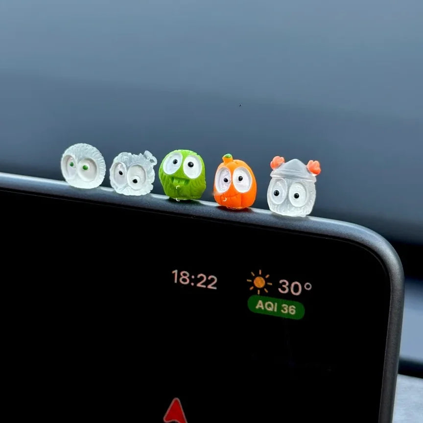 8 PCS Trick or Treat Series of Small Coal Ball Car Mounted Creative Ornaments Car Center Console Screens Car Garden Decoratio