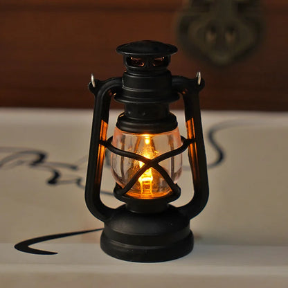 Dollhouse Mini Led Retro Glowing Pony Lantern Simulation Cande Light Night Light Dolls Miniature oil light Lamp Home Decor To