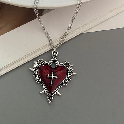 Punk Rock Red Black Heart Pendant Chain Necklace For Men Women Cool Hip Hop Street Vintage Goth Accessories Trendy Jewelry