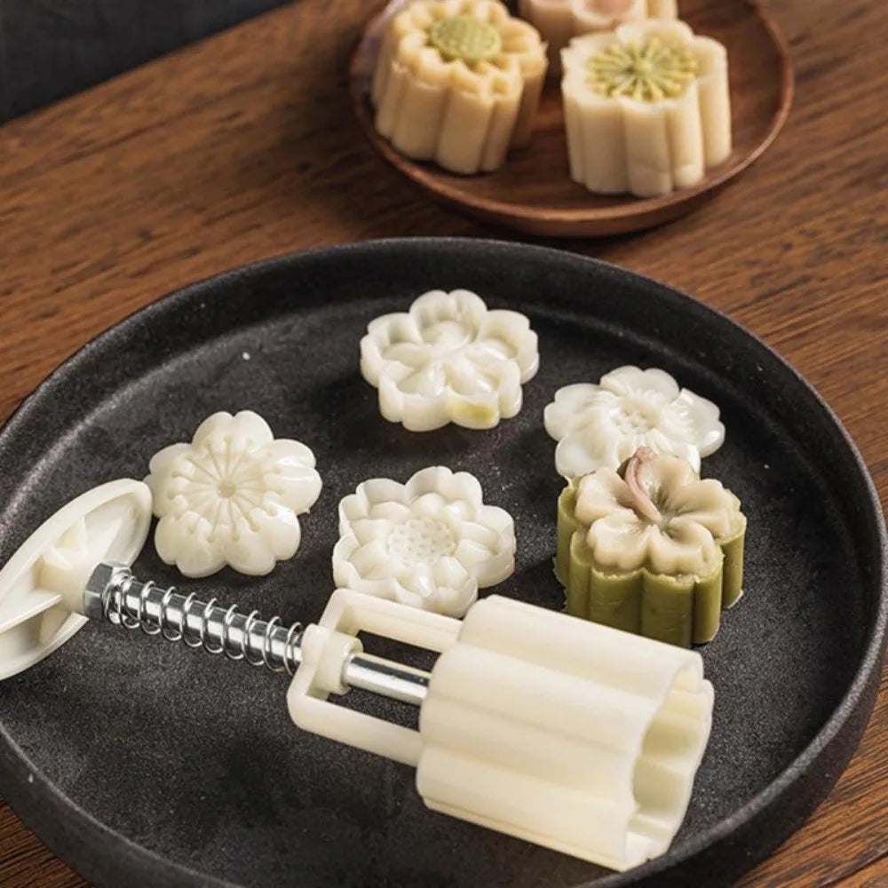 1 set DIY Mooncake Mold Plastic Hand Press Pastry Mold Hand Press Mung Bean Cake Model Pastry Embossing Make Kitchen Baking T