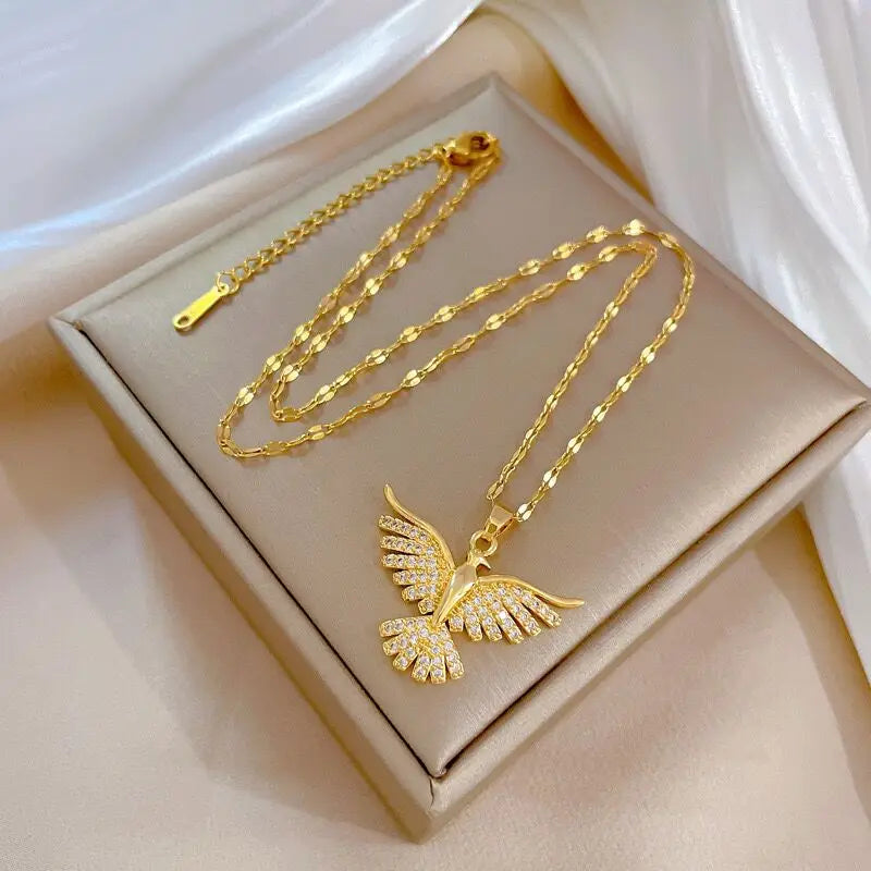 New Sparkly 18K Gold Plated Vintage Phoenix Pendant Necklaces For Women Retro Style Female Daily Wear Stainless Steel Neck Ch
