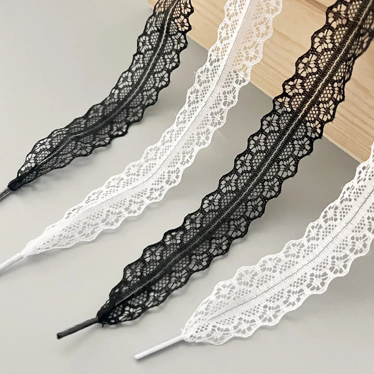 Lace Shoelaces for Women Casual Shoes 2.9CM Width Flat Shoelace for Sneakers Black White Shoe Laces Accessorices