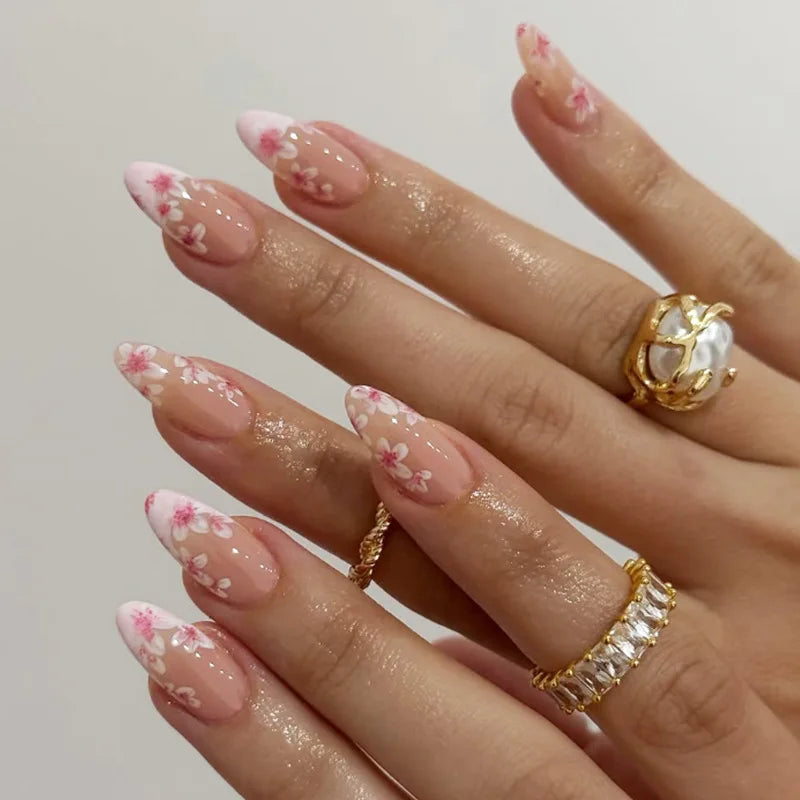 24Pcs Short Round Almond Lovely False Nails Full Cover Fresh Cartoon Fruit Pattern Designs Wearing Nails Art French Summer Na