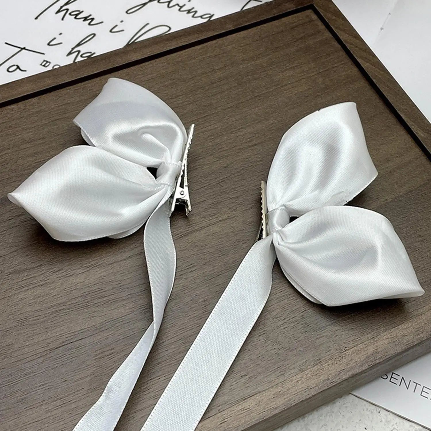 2pcs Sweet Bows Hair Clips Women White Ribbons Ponytails Clip Girls Cute Headwear Fashionable Korean Style Hairgrips Hairpins